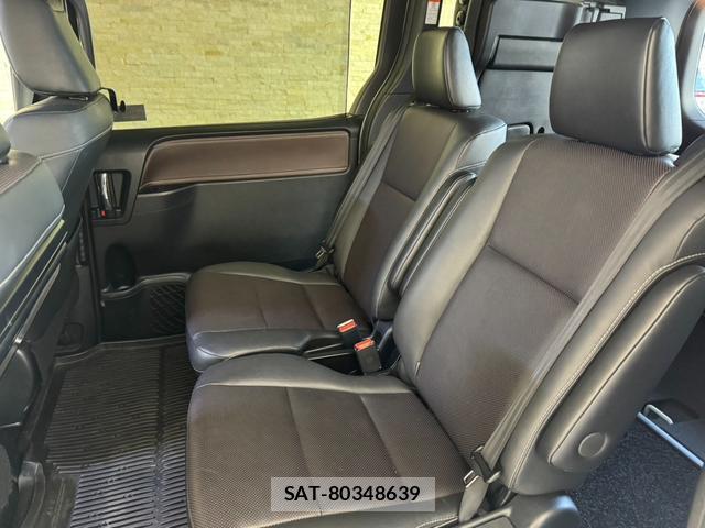 Toyota ESQUIRE 2021-12 8379523-12
