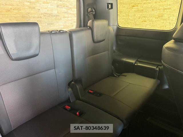 Toyota ESQUIRE 2021-12 8379523-13