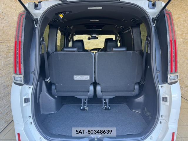 Toyota ESQUIRE 2021-12 8379523-16