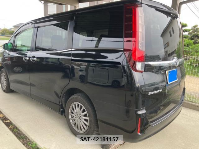 Toyota ESQUIRE 2015-04 8379580-13