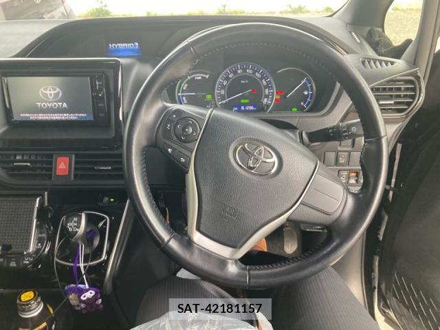 Toyota ESQUIRE 2015-04 8379580-14