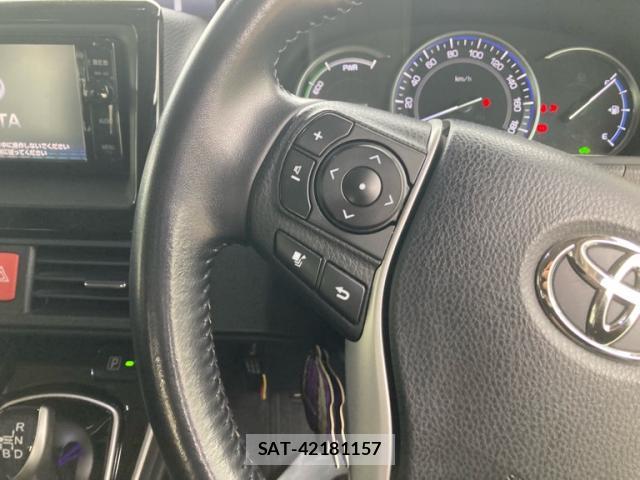 Toyota ESQUIRE 2015-04 8379580-15