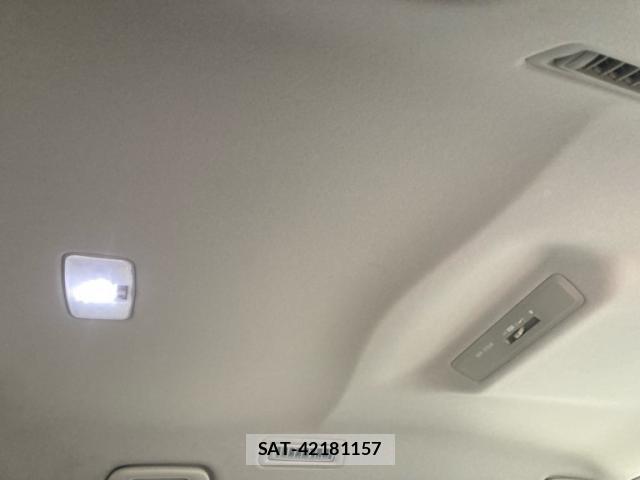 Toyota ESQUIRE 2015-04 8379580-9