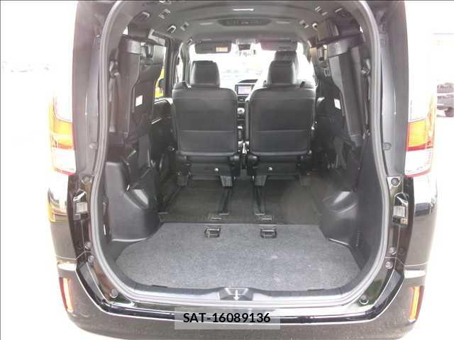 Toyota ESQUIRE 2017-03 8379788-13