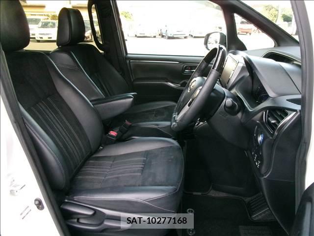 Toyota ESQUIRE 2019-09 8379790-11