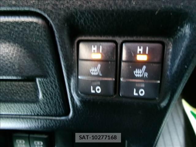 Toyota ESQUIRE 2019-09 8379790-9