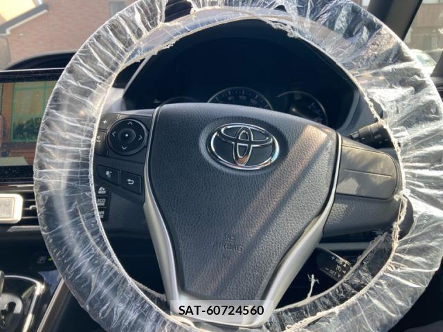 Toyota ESQUIRE 2016-02 8379883-8