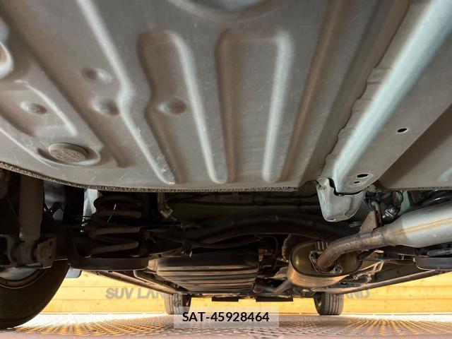 Toyota ESQUIRE 2018-02 8379961-19