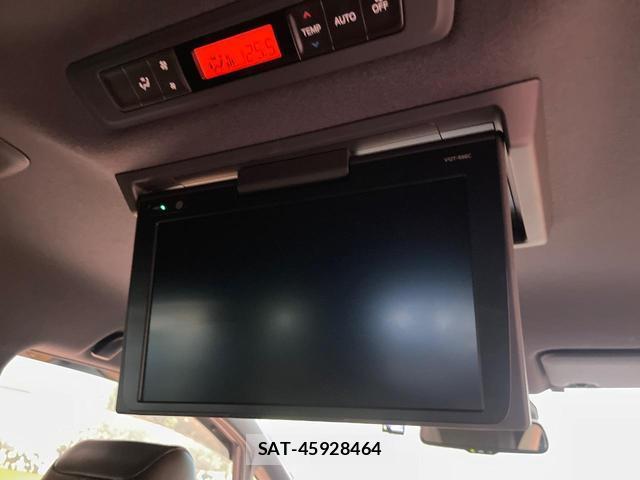 Toyota ESQUIRE 2018-02 8379961-4