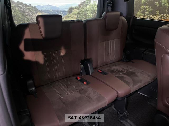 Toyota ESQUIRE 2018-02 8379961-9