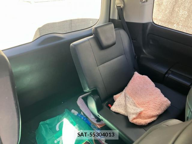 Toyota ESQUIRE 2015-05 8380028-11