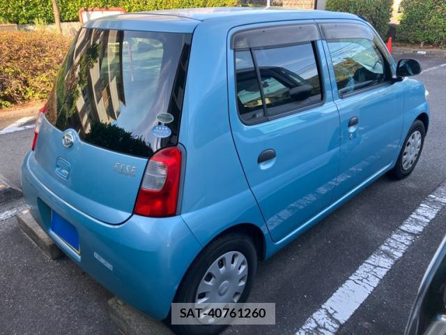 Daihatsu ESSE 2011-02 8379081-1
