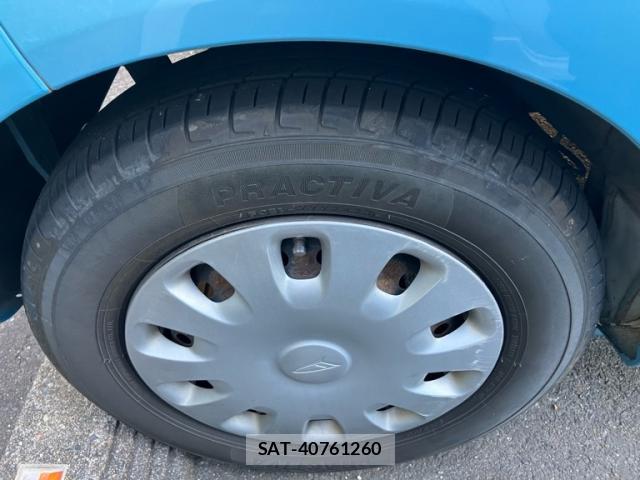 Daihatsu ESSE 2011-02 8379081-5