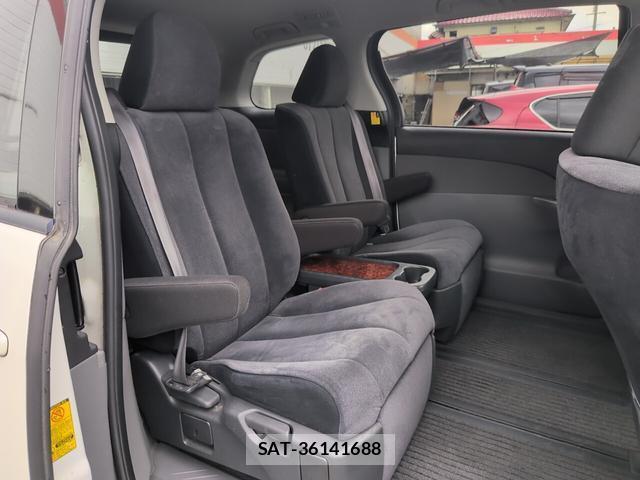 Toyota ESTIMA 2011-12 8378668-16