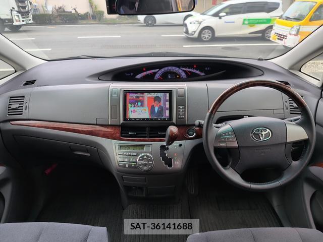 Toyota ESTIMA 2011-12 8378668-2