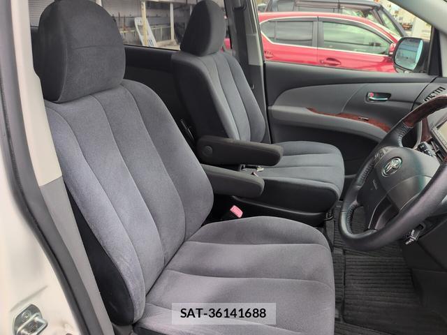 Toyota ESTIMA 2011-12 8378668-5