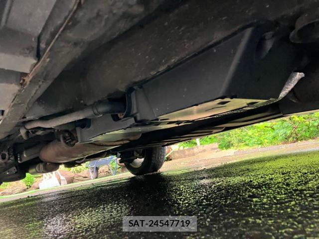 Toyota ESTIMA 2013-07 8378995-12