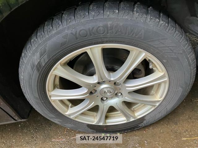 Toyota ESTIMA 2013-07 8378995-8