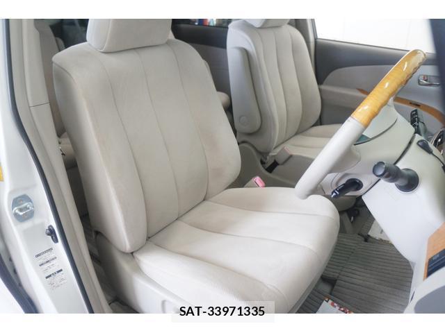 Toyota ESTIMA 2011-03 8379156-5