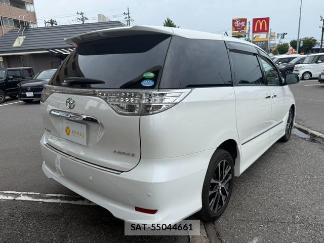 Toyota ESTIMA 2013-05 8379276-3