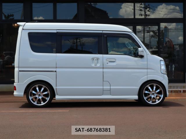 Suzuki EVERY WAGON 2017-05 8378496-12