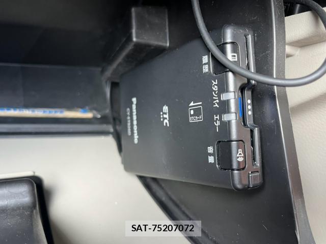 Suzuki EVERY WAGON 2020-06 8378673-15