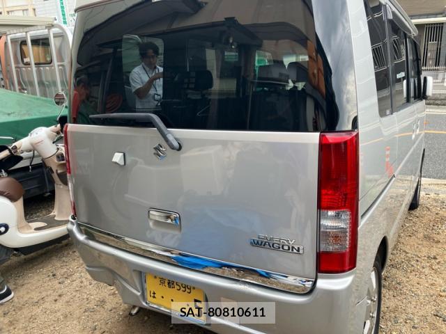 Suzuki EVERY WAGON 2011-12 8378890-1