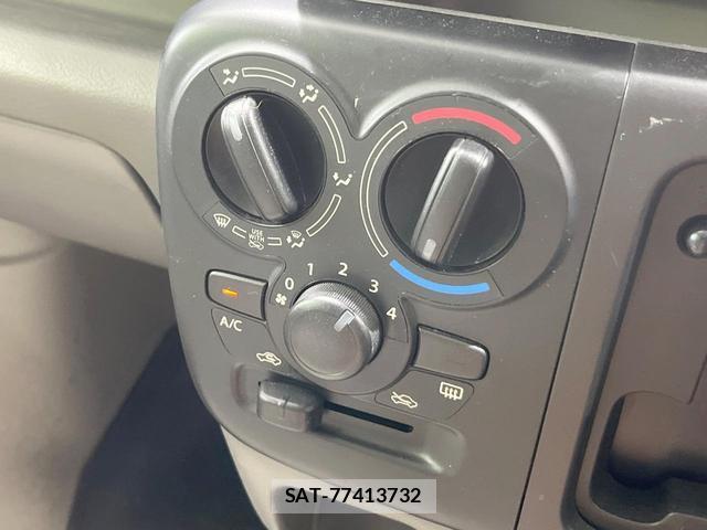 Suzuki EVERY 2020-12 8378882-4