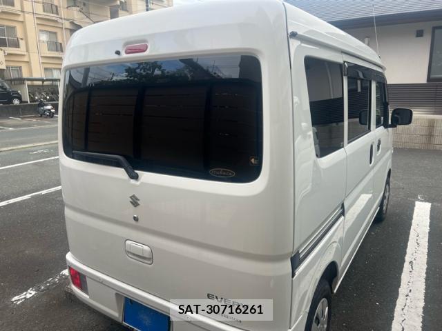 Suzuki EVERY 2022-08 8379069-2