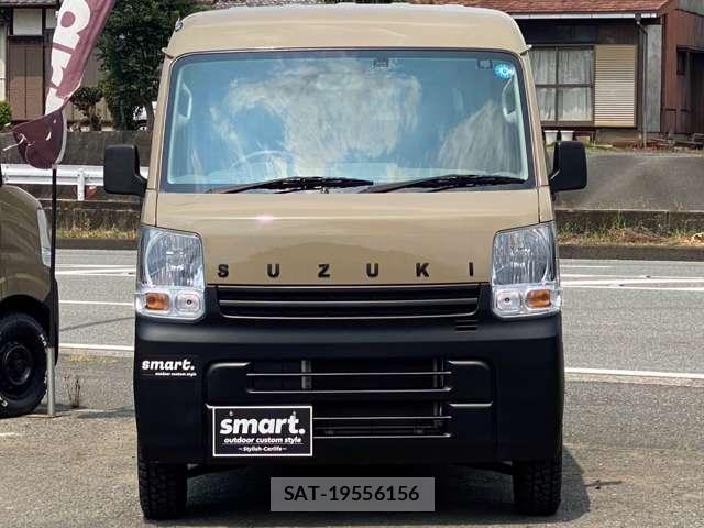 Suzuki EVERY 2016-03 8379748-0