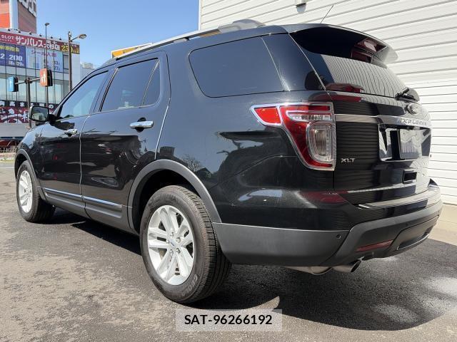 Ford EXPLORER 2014-11 8379261-1