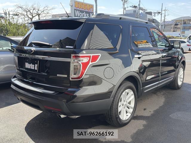 Ford EXPLORER 2014-11 8379261-12