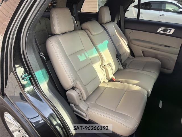 Ford EXPLORER 2014-11 8379261-18