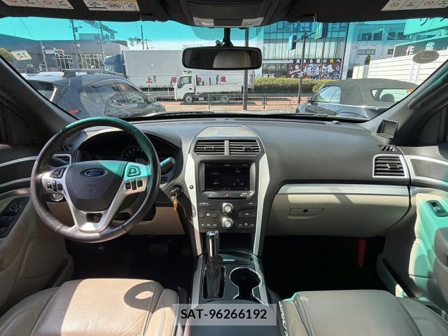 Ford EXPLORER 2014-11 8379261-2