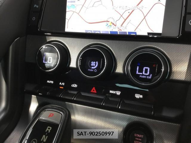 Jaguar F-TYPE 2016-06 8379553-12