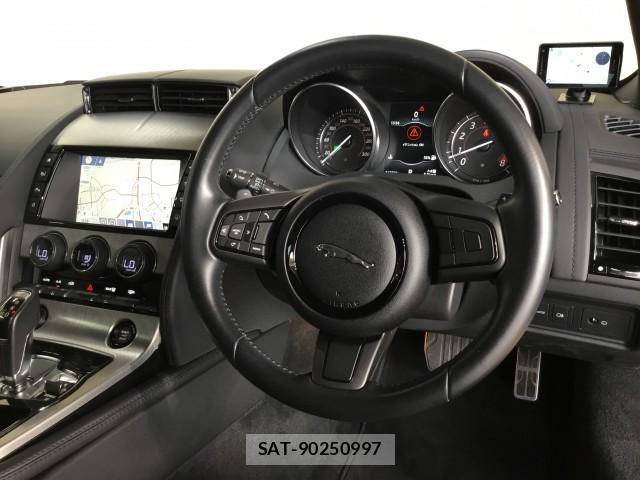 Jaguar F-TYPE 2016-06 8379553-8