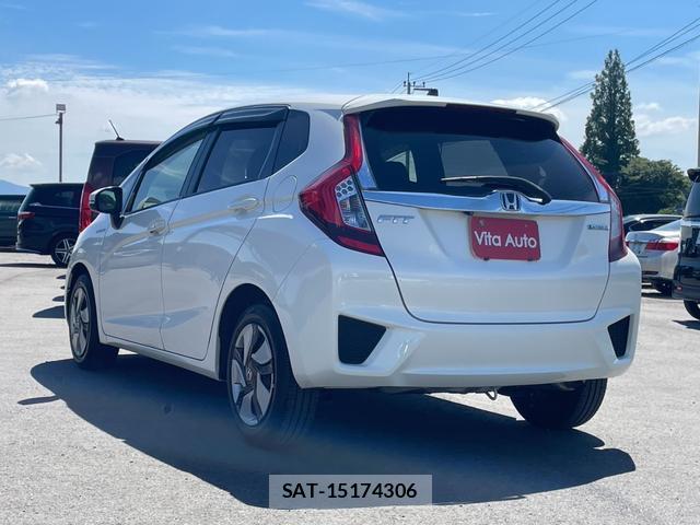 Honda FIT HYBRID 2013-12 8378641-4