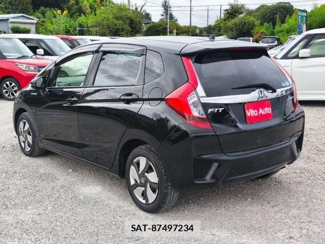 Honda FIT HYBRID 2015-09 8378726-10