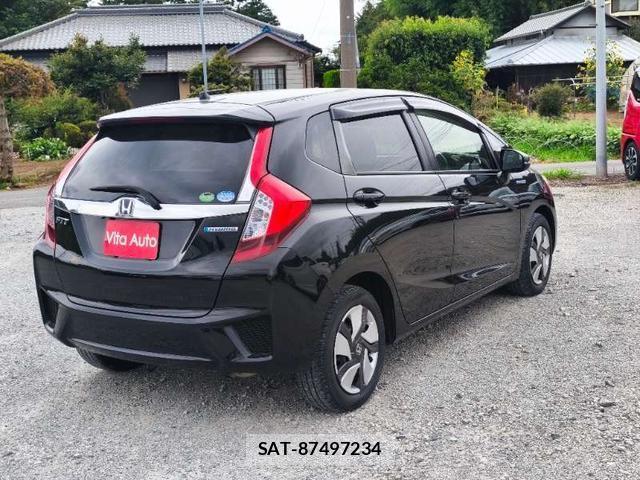 Honda FIT HYBRID 2015-09 8378726-14
