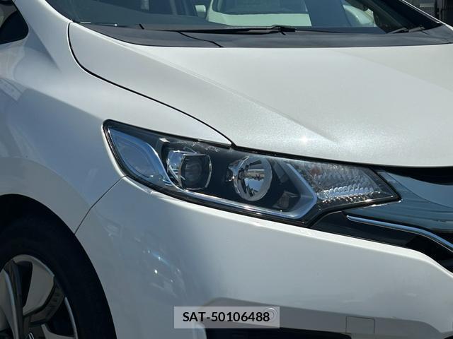 Honda FIT HYBRID 2015-08 8379269-10