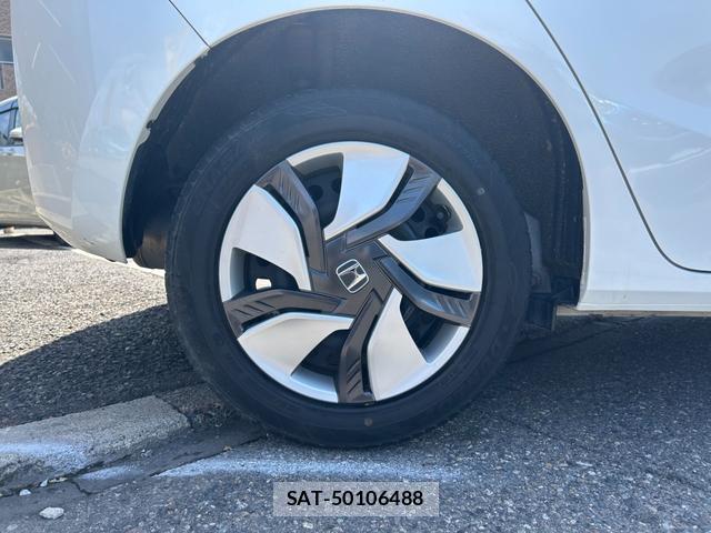Honda FIT HYBRID 2015-08 8379269-15