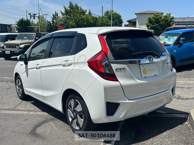 Honda FIT HYBRID 2015-08 8379269-9