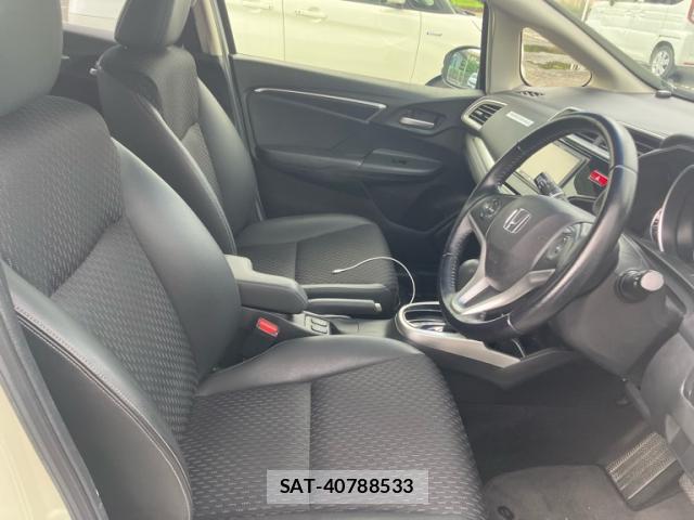 Honda FIT 2015-12 8378552-11