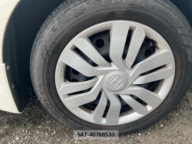 Honda FIT 2015-12 8378552-12