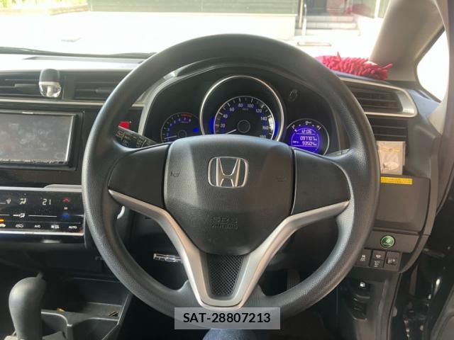 Honda FIT 2016-03 8378923-10