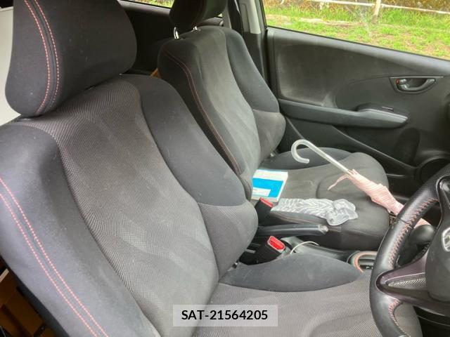 Honda FIT 2010-07 8378929-10