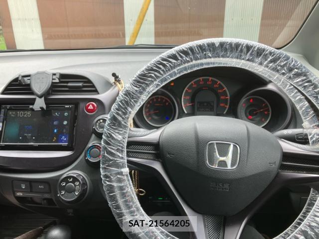 Honda FIT 2010-07 8378929-19