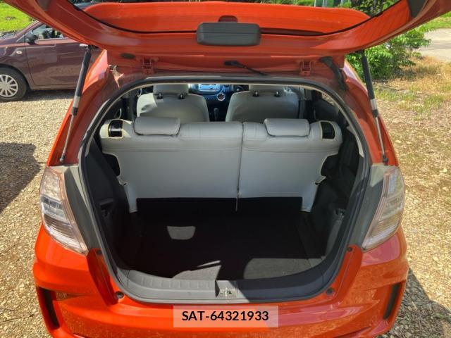 Honda FIT 2012-01 8379031-14