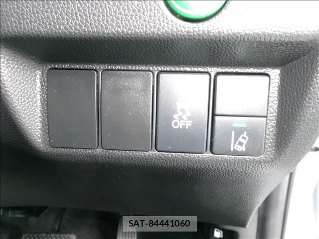 Honda FIT 2019-09 8379782-4