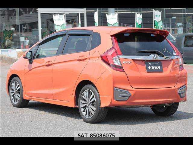 Honda FIT 2014-08 8380159-4